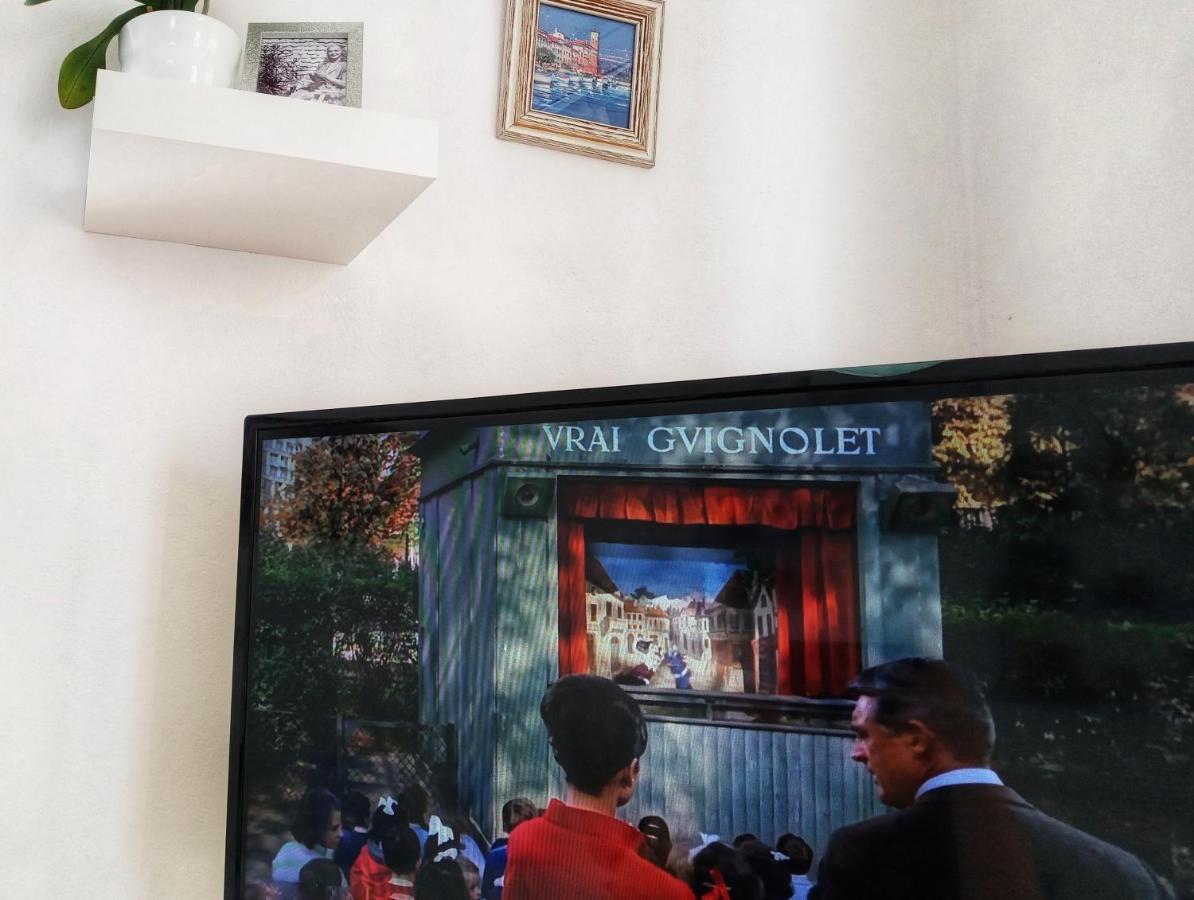 Kristi Apartment 2 Min To Sea Netflix & Espresso Station Saranda Zewnętrze zdjęcie
